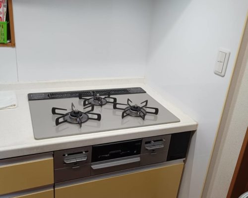 汚れにくく掃除しやすいキッチンへ【施工事例81】