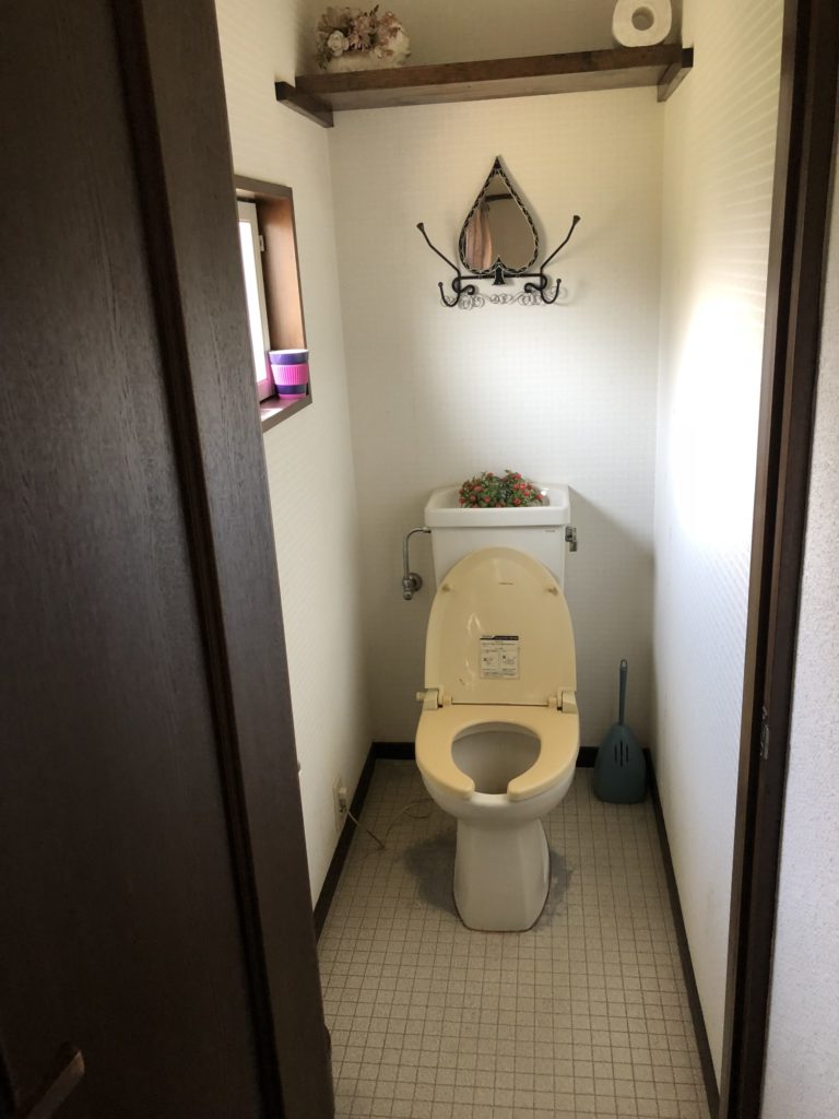 郡山リフォームトイレビフォー写真2階